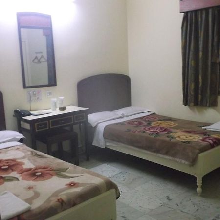 בודהגאיה Hotel Mahamaya מראה חיצוני תמונה